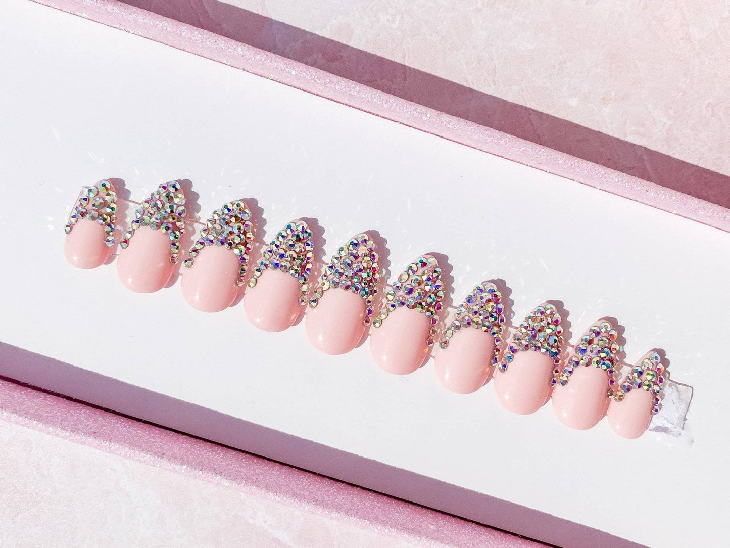 READY. SET. GLAM! - FEMME by Alonna Elaine