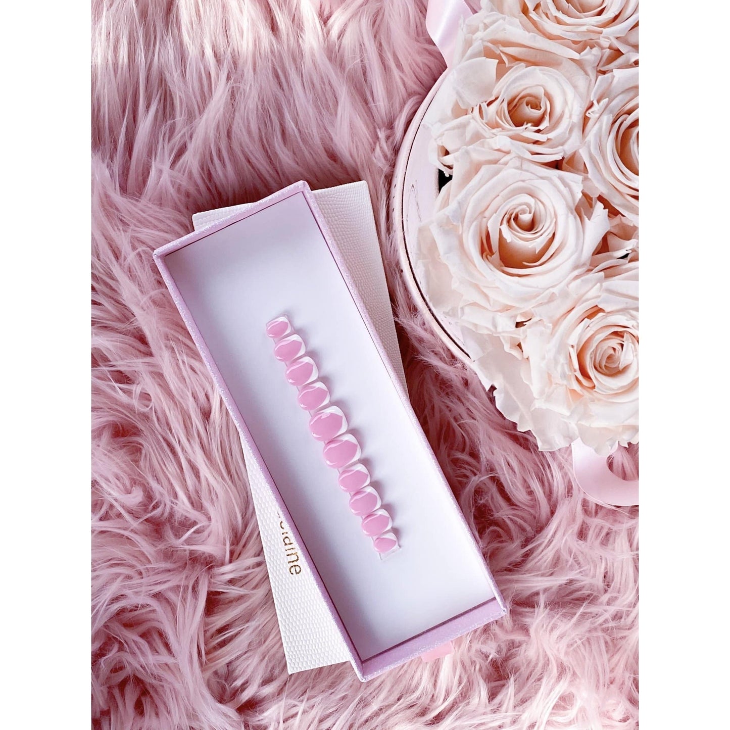 SO FETCH | mini - FEMME by Alonna Elaine
